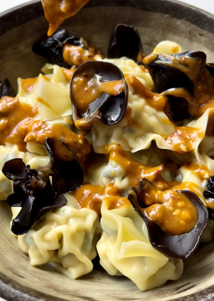 Peanut chilli oil sauce