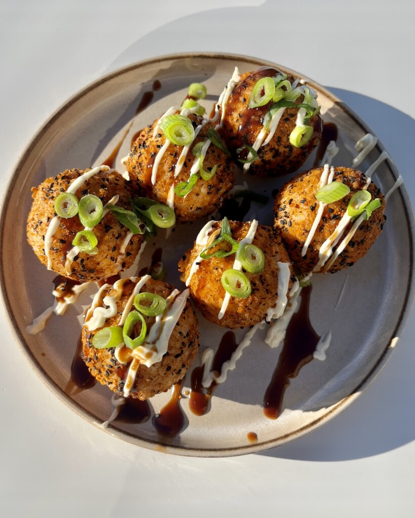 Korean Rice Balls (Jumeokbap)