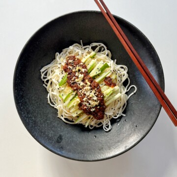 Easy Gochugaru Noodles with sesame.
