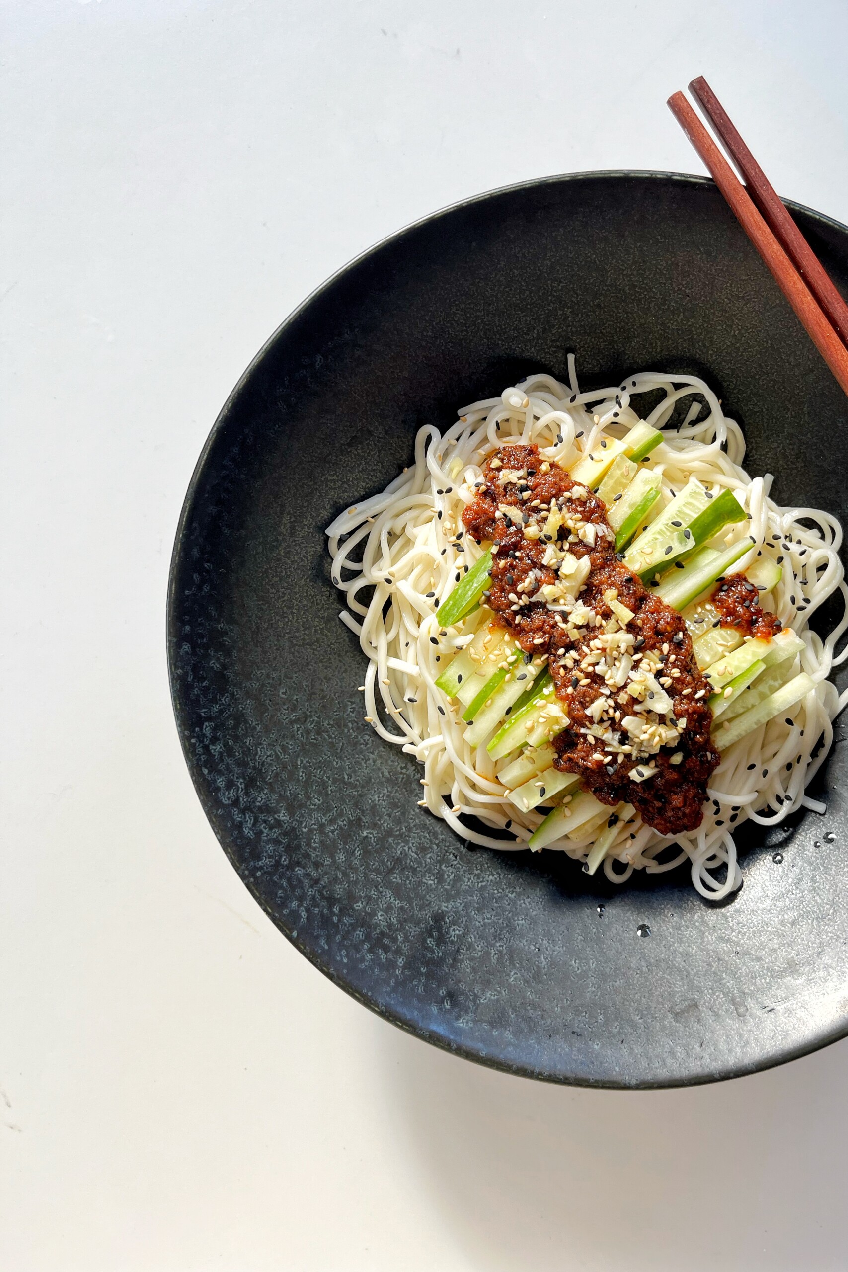 Spicy sesame noodles.