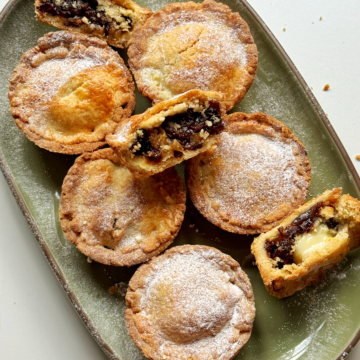 Homemade mince pie recipe.