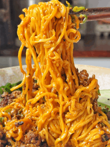 pulling curry noodles.