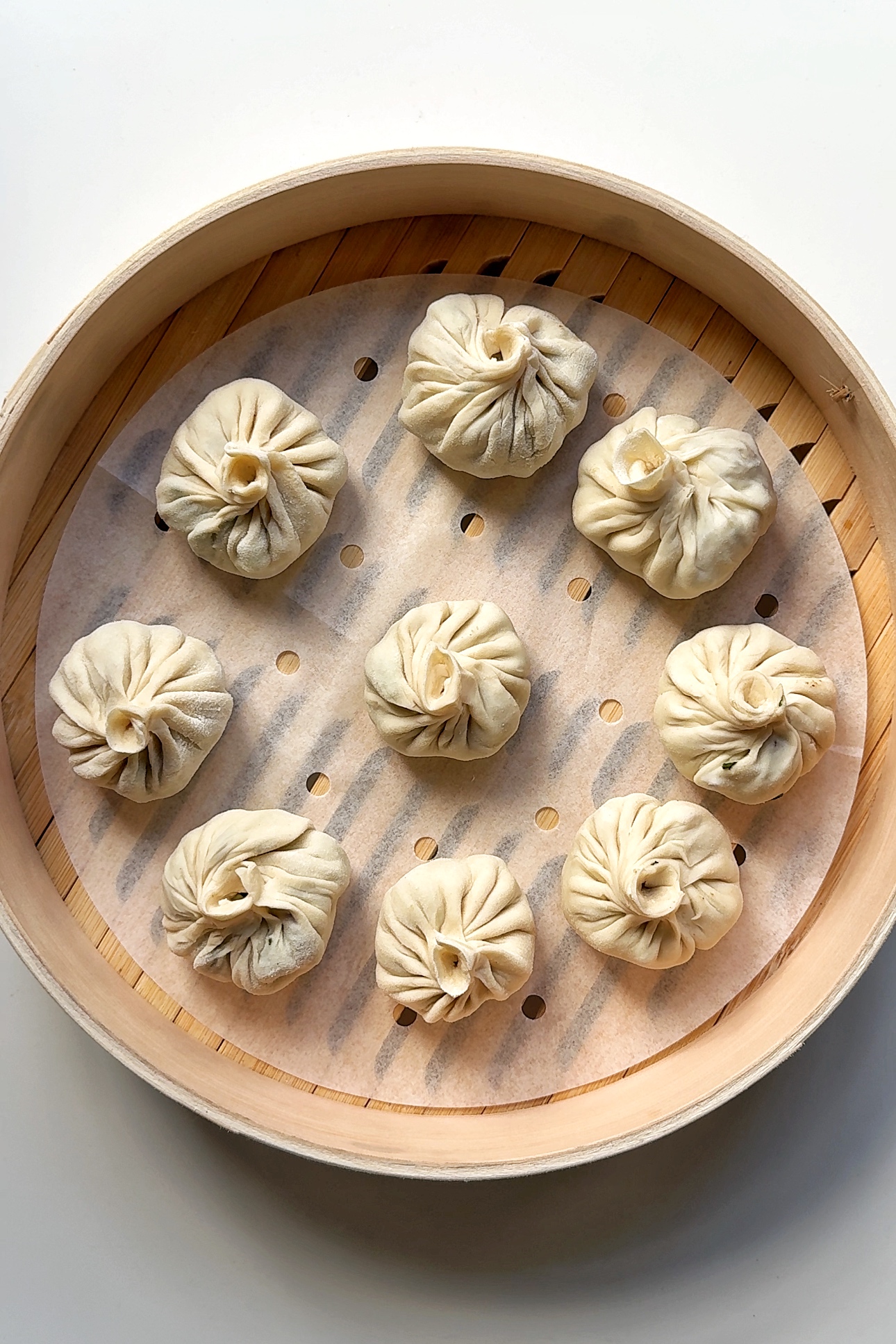steaming momo dumplings.