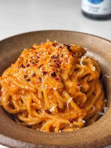 bowl of spicy Boursin spaghetti.